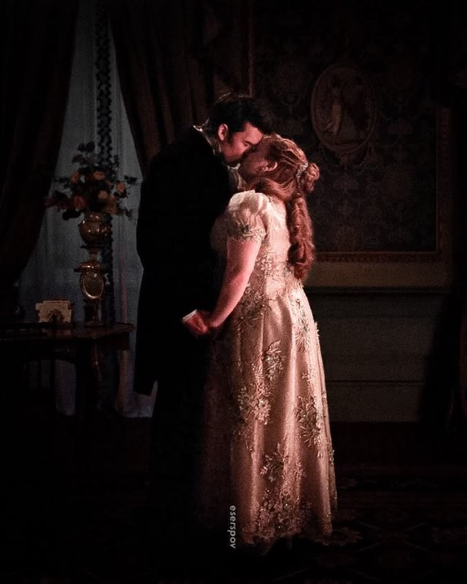 The Siren & The Rake - Jealous Colin, chaos, Penelope run away